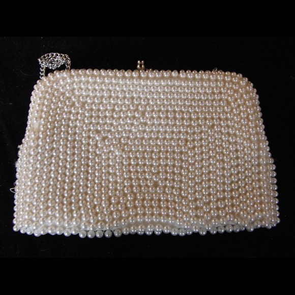 Vintage White & Grey Beaded Kiss Lock Clutch Purse Silver Chain - Picture 3 of 3
